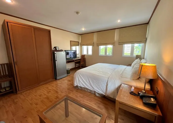 Jhouse Thonglor 4*